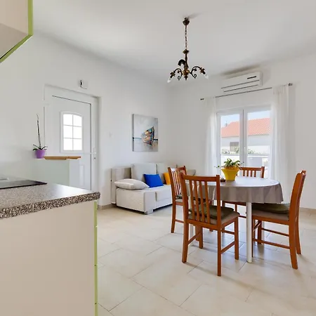 Lenko 2 Apartamento Kožino