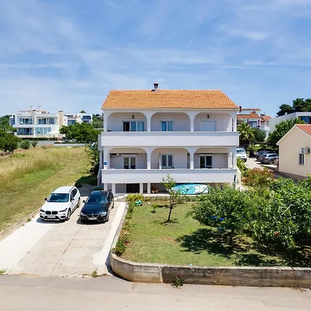 Apartamento Lenko 2 Kožino